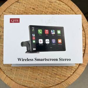 Q9S Wireless smartscreen Stereo